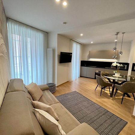 Clavis Luxury Apartments Киавена Екстериор снимка