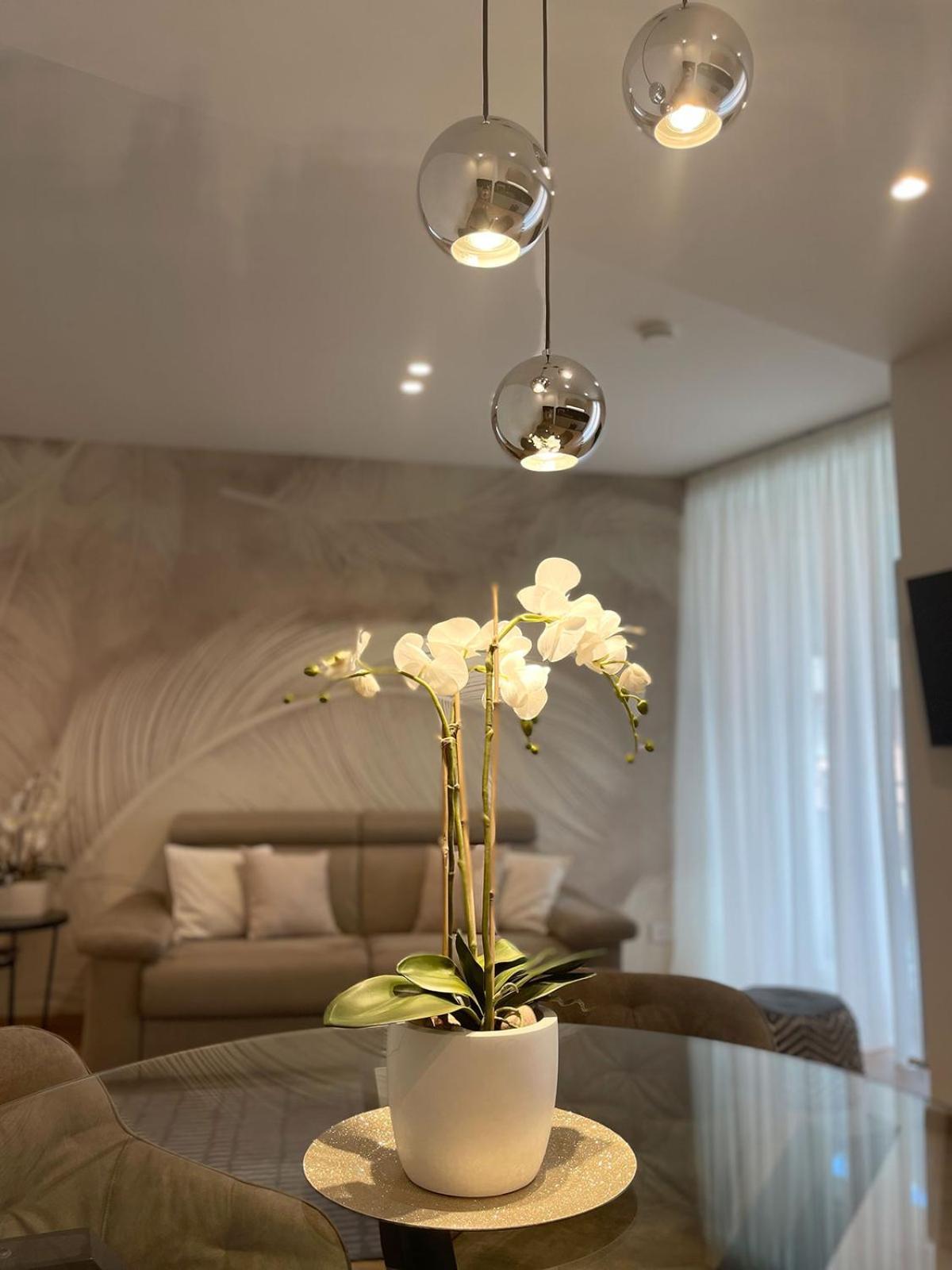 Clavis Luxury Apartments Киавена Екстериор снимка